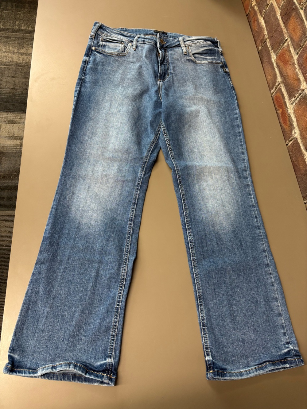 Silver Jeans Women's Avery Slim Boot Cut Blue Denim Jeans - Picture 6 of 8